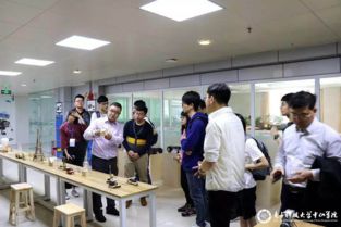 海峽兩岸機(jī)器人技術(shù)交流體驗(yàn)營系列報(bào)道之一 技術(shù)交融，智慧同行